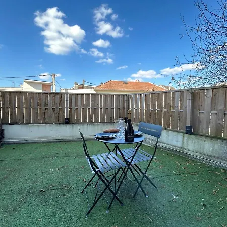 Bruyant Proche Centre, Terrasse Et Parking Reims
