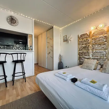 Bruyant Proche Centre, Terrasse Et Parking Apartment Reims